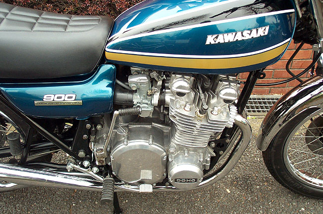 yP-900