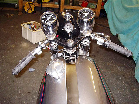 Triton 650 Bonneville EGt