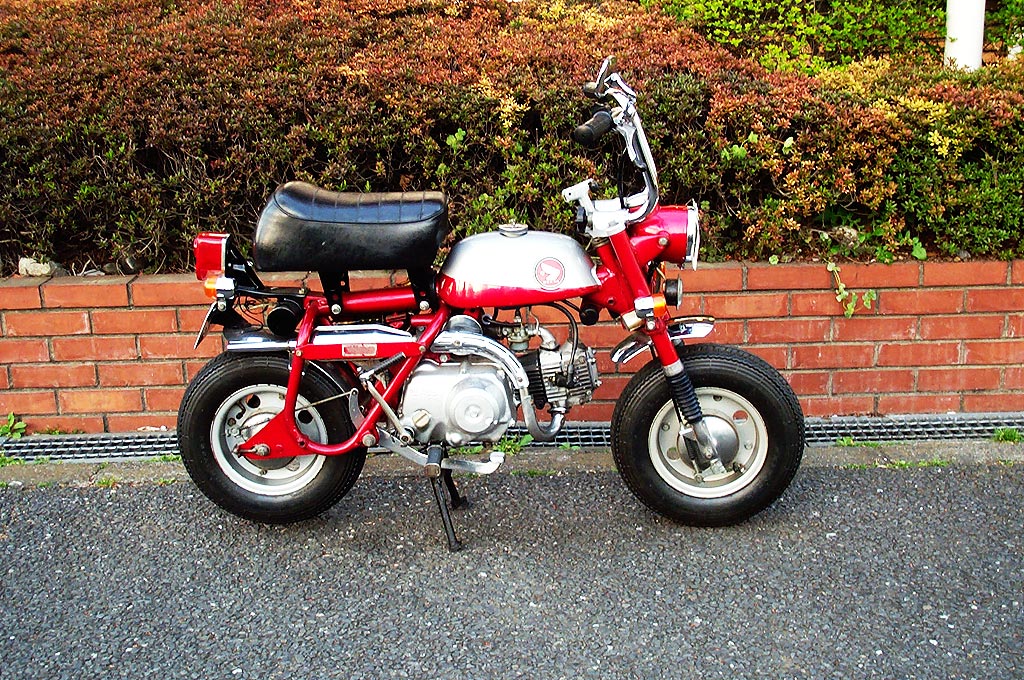 Monky Z50A (50cc)