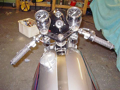 Triton 650 Bonneville EGt
