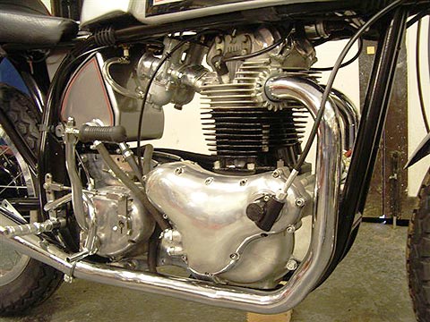Norton@750 Commando CafeRacer 