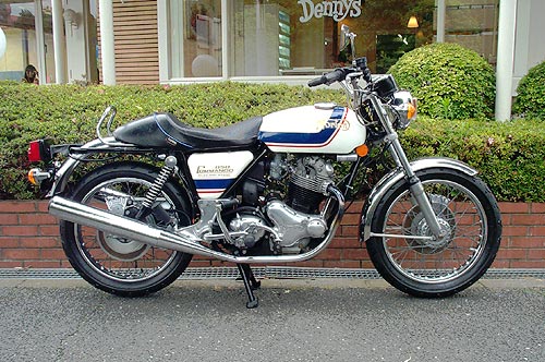Norton 850 Commando(J.P.S.-Version)