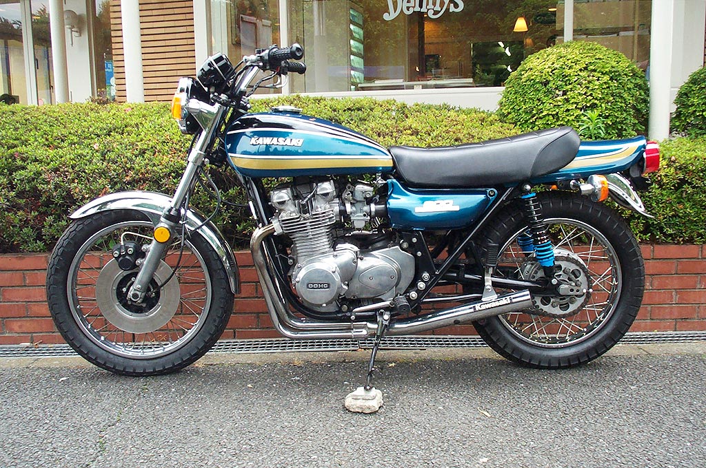 Z1-900 