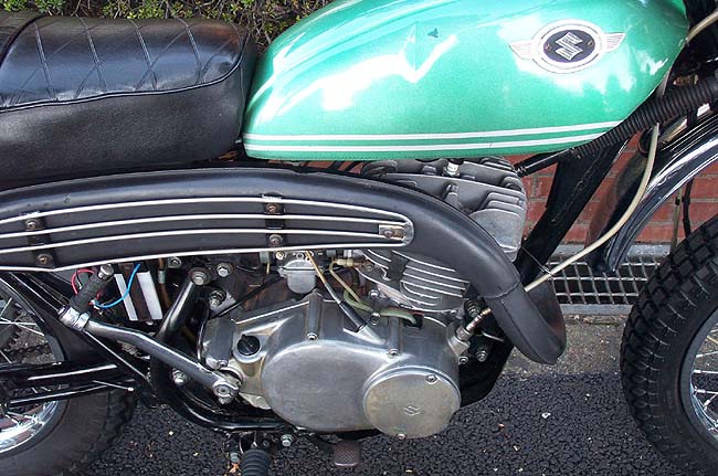 SUZUKI  Hustler 250k69N^^l