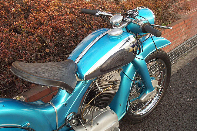 NSU Max250
