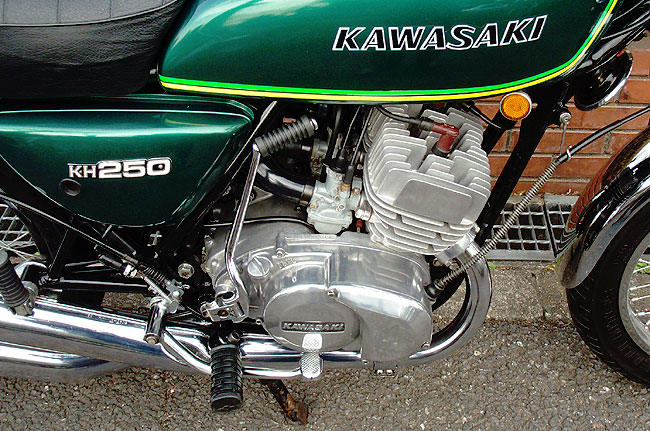 KH400