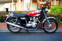 Triumph T150Vm750nTrident